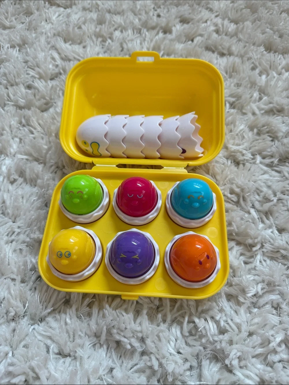 Vintage 1993 Tomy Hide and Squeak Eggs